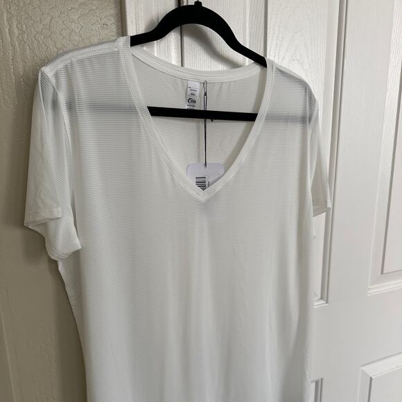 NWT Zyia Active White‎ Wanderer Top Shirt XXL - Picture 3 of 7